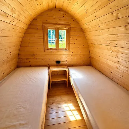 Campsite Tiny House Aan Het Water - Jachthaven Waterkant Dinteloord